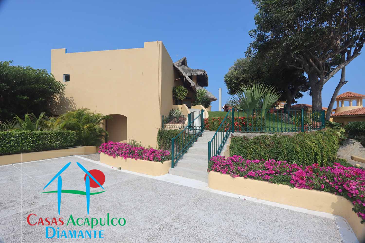 Los Celajes - Pasillos y accesos 1 Los Celajes - Pasillos y accesos 1